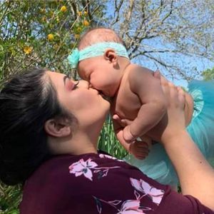 Meet your Posher, Adrianna